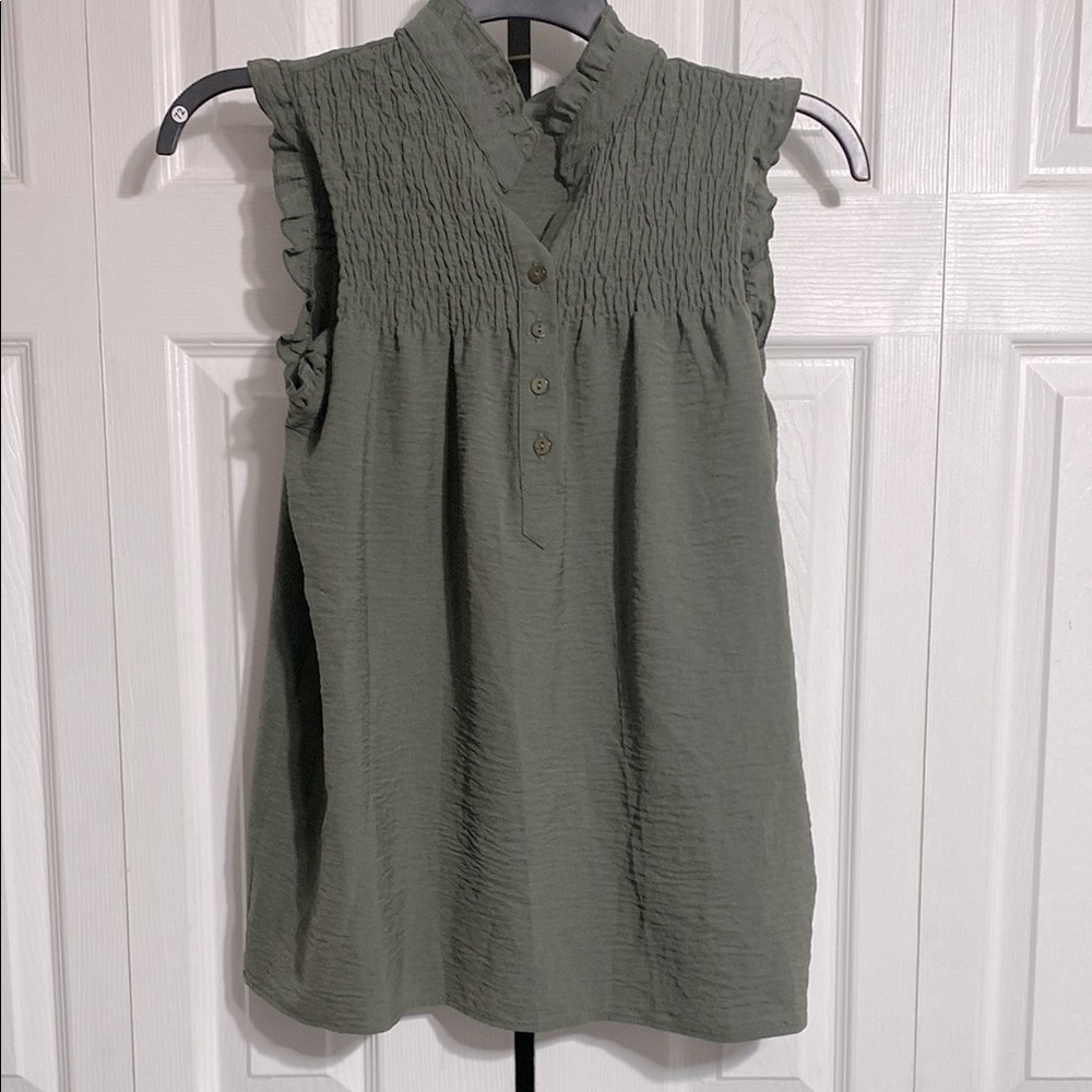 Green sleeveless smock top style blouse top shirt size MEDIUM - Picture 1 of 11